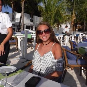 Meet your Posher, Julia